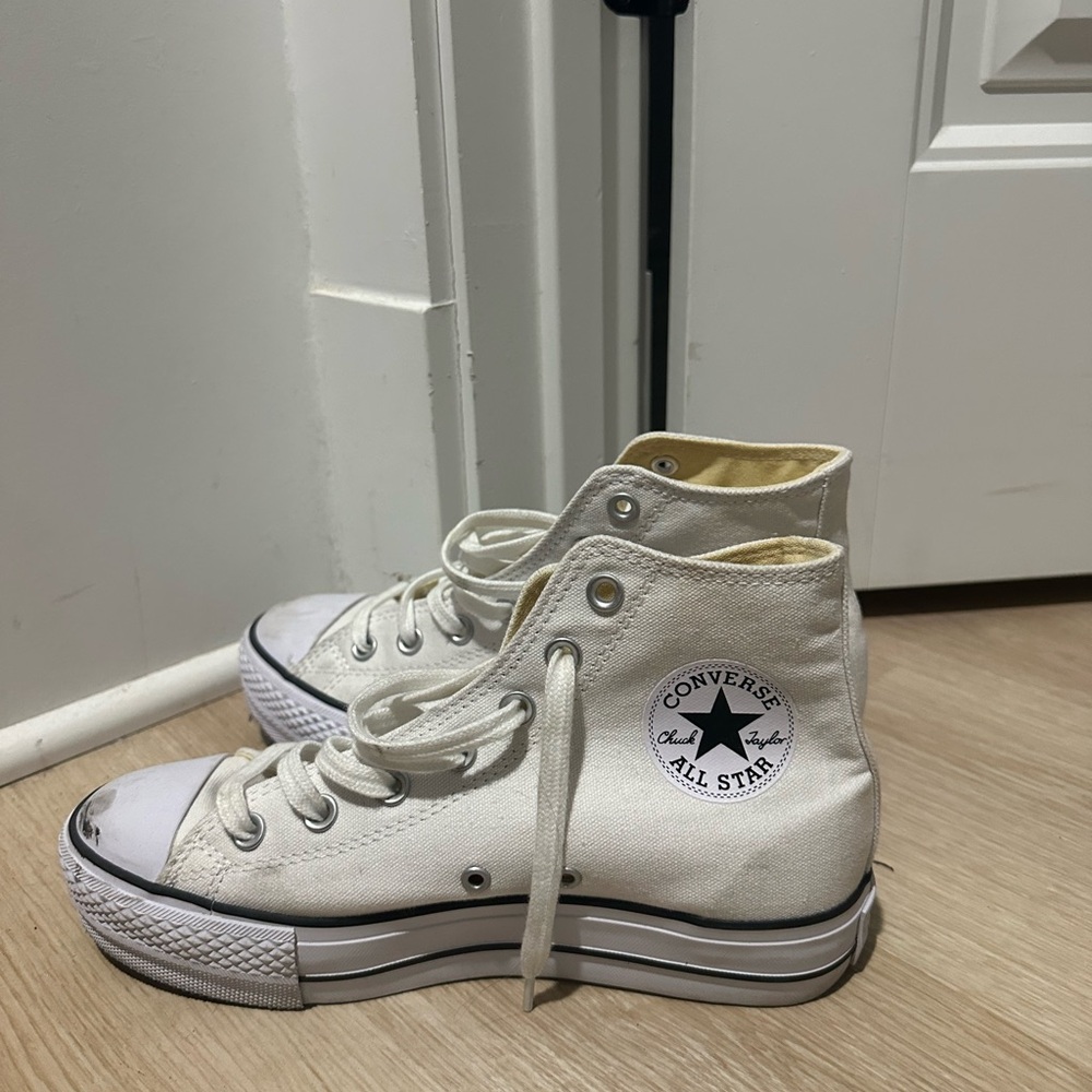 Converse Chuck Taylor All Star High Top Sneakers - White
